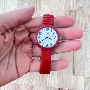 Time ladies red and white bracelet watch NEW BATTERY